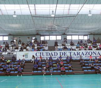 El Polideportivo de Tarazona estrena nuevas gradas telescópicas.